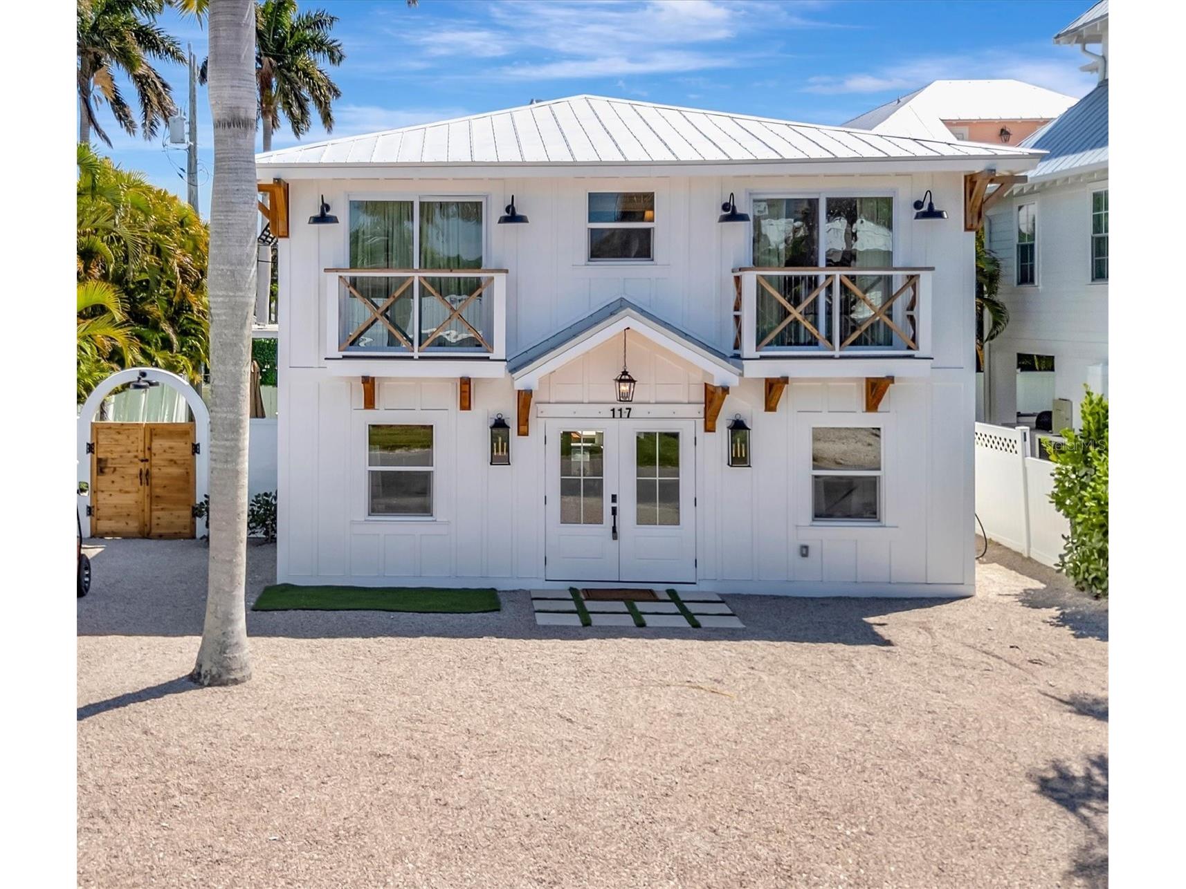 117 81st Street Holmes Beach FL 34217 A4684654 image1