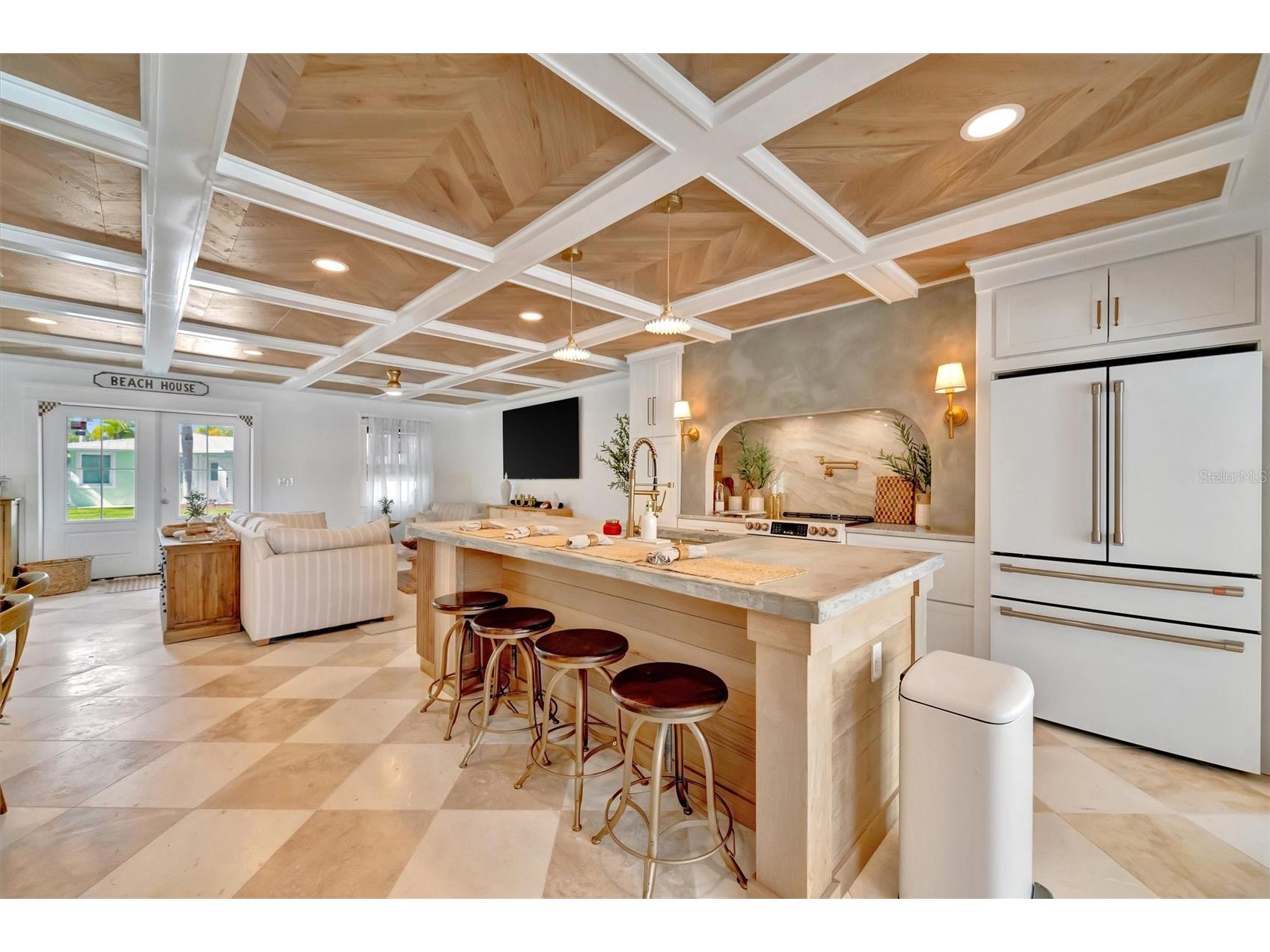 117 81st Street Holmes Beach FL 34217 A4684654 image16