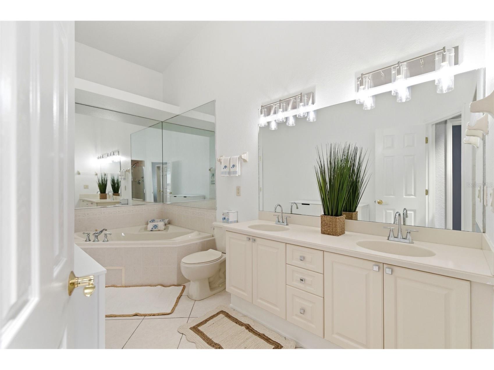 117 Brent Circle Oldsmar FL 34677 TB8513394 image26