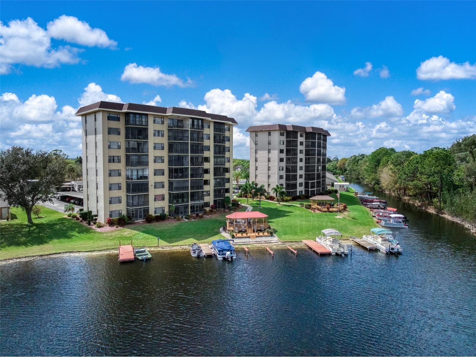 117 Country Club Drive #204 Lake Placid FL 33852 - 517-ACRE LAKE GRASSY TB8474543 image1