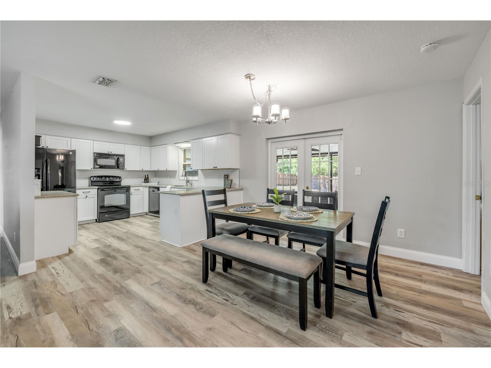 117 Crooked Pine Drive Sanford FL 32773 V4949022 image2