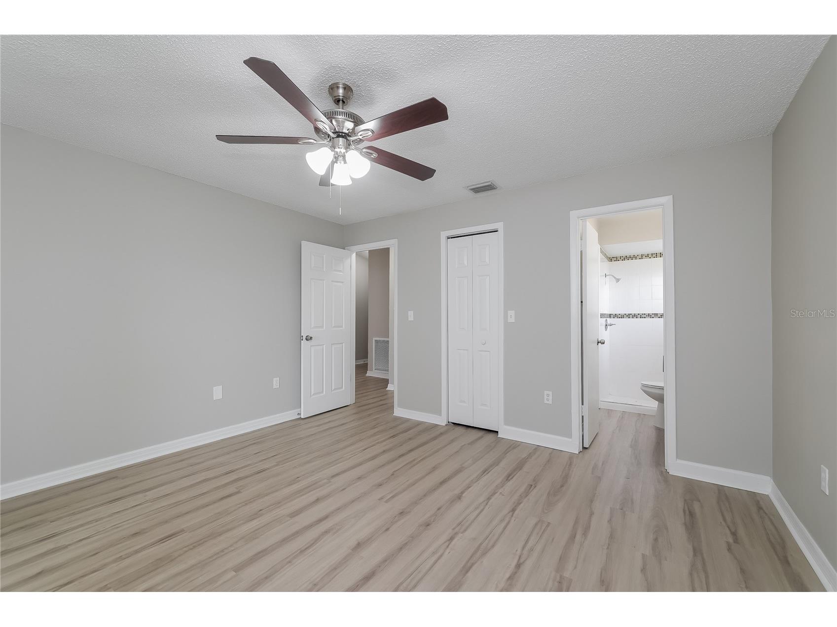 117 Dorchester Court Kissimmee FL 34758 C7527765 image13
