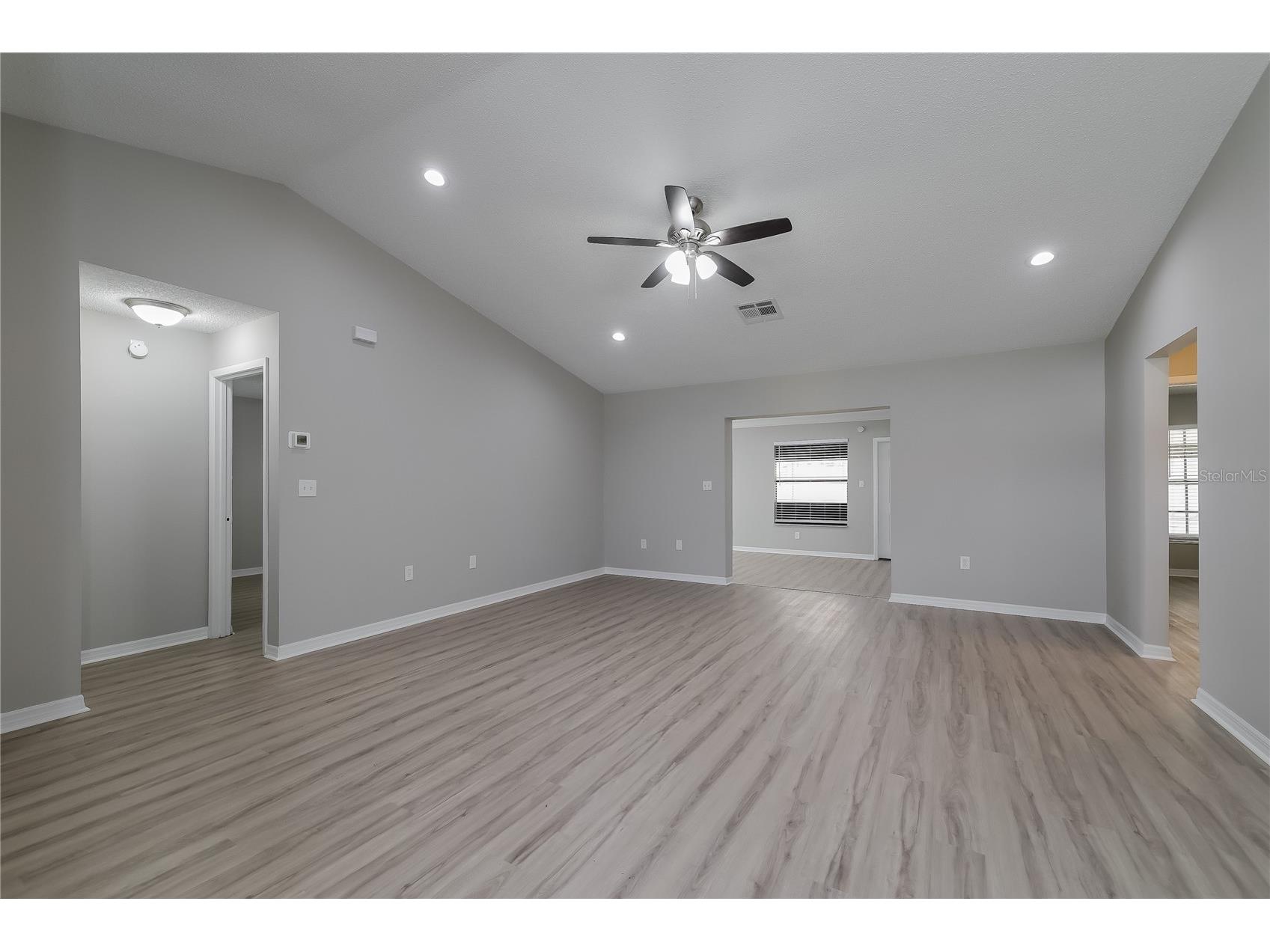 117 Dorchester Court Kissimmee FL 34758 C7527765 image5