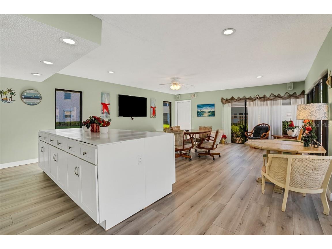 117 Fernwood Circle #117 Seminole FL 33777 TB8369598 image24