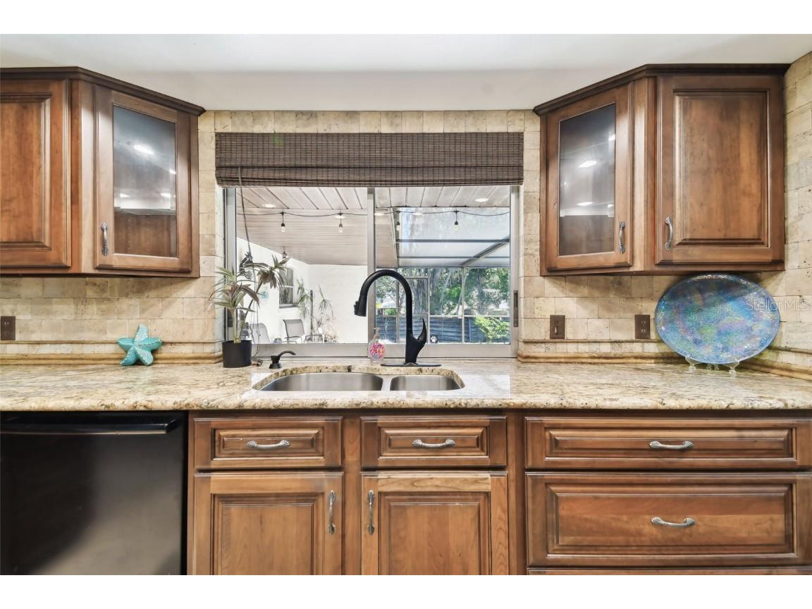 117 Hillcrest Dr Bradenton FL 34209 A4628780 image17