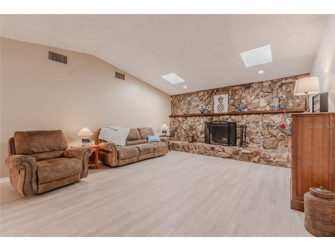 117 Hillcrest Dr Bradenton FL 34209 A4628780 image21