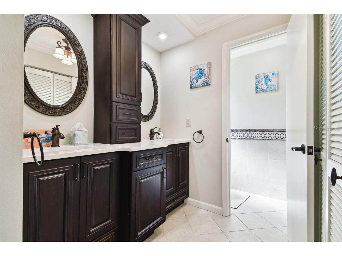 117 Hillcrest Dr Bradenton FL 34209 A4628780 image9