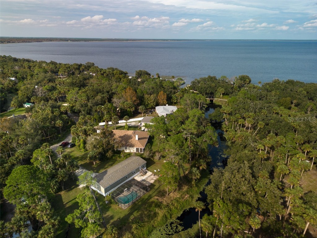 117 Jane Creek Drive Geneva FL 32732 - JANE CREEK/LAKE HARNEY O6162254 image1