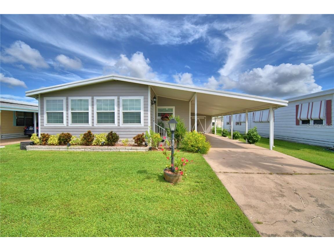 117 Lake Hazel Drive Drive Winter Haven FL 33884 P4936210 image1