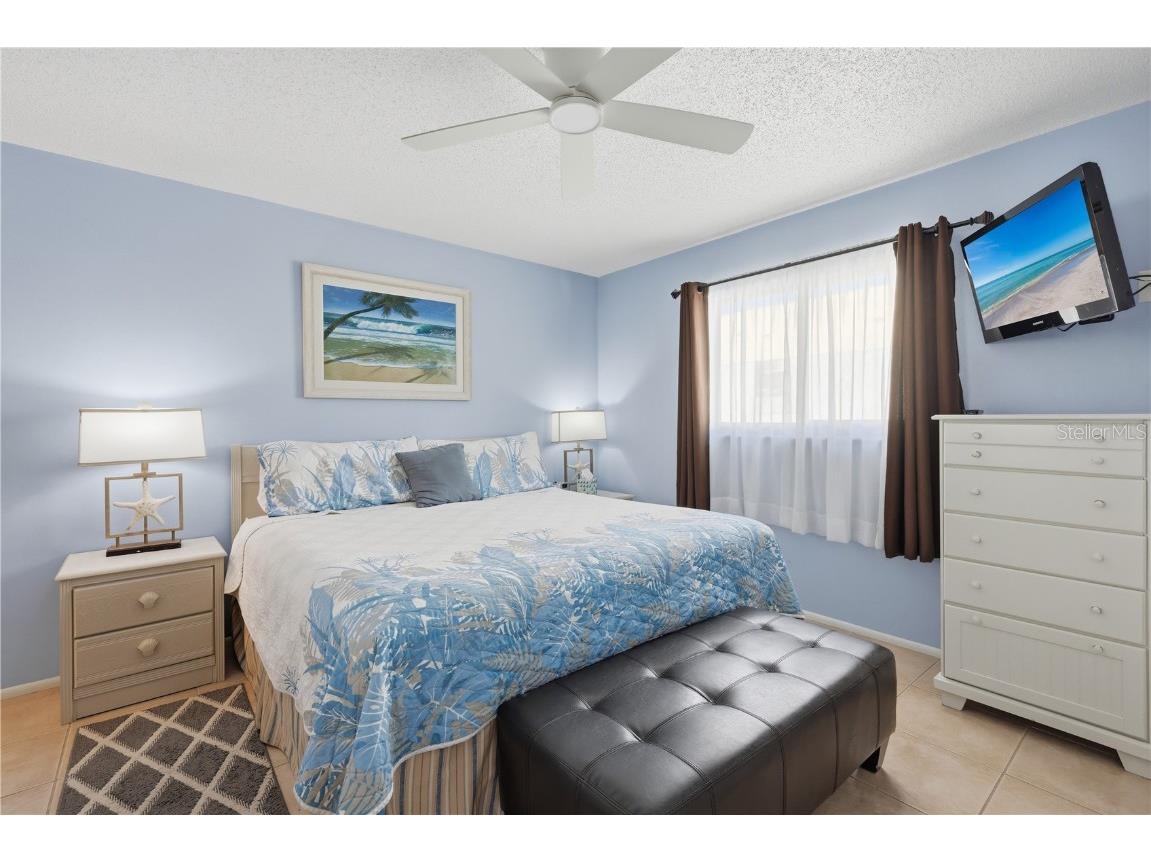 117 Neptune Lane Holmes Beach FL 34217 A4676172 image28