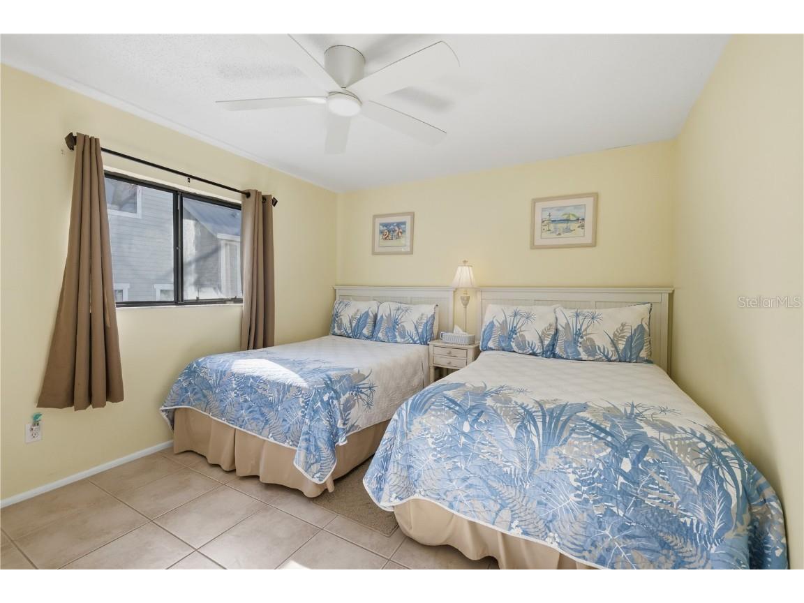 117 Neptune Lane Holmes Beach FL 34217 A4676172 image31