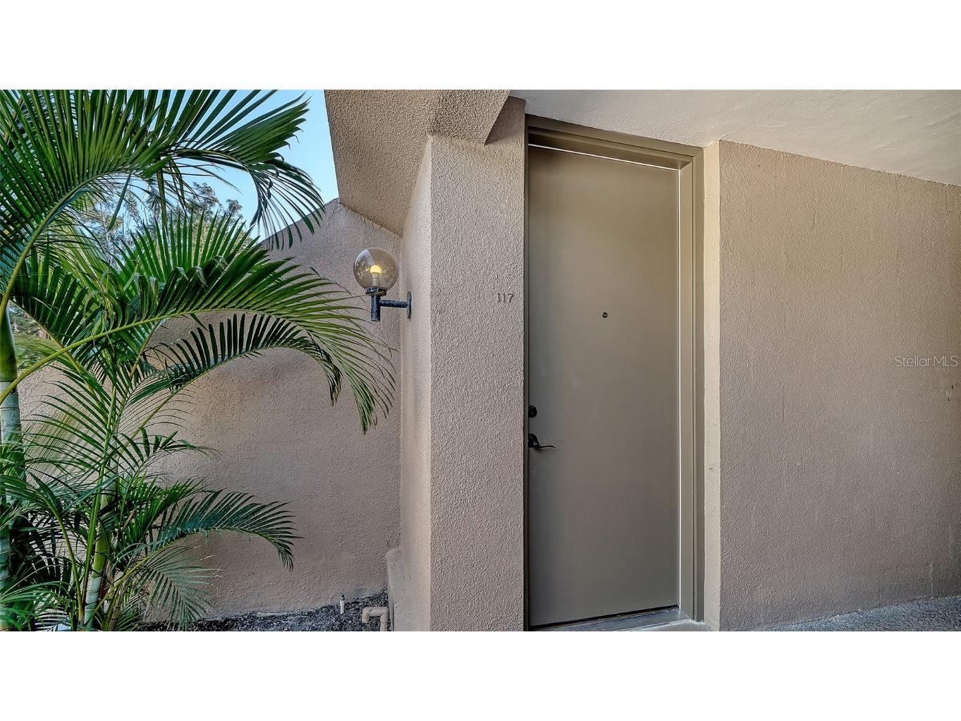 117 Pass Key Road #117 Sarasota FL 34242 - GULF OF MEXICO A4672470 image1