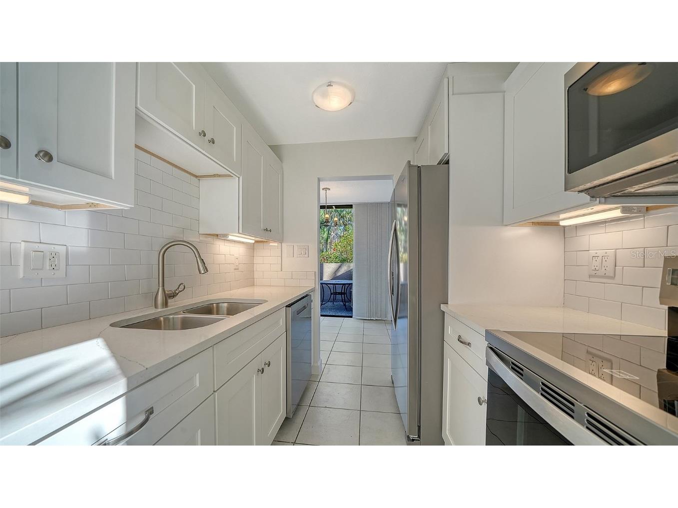 117 Pass Key Road #117 Sarasota FL 34242 - GULF OF MEXICO A4672470 image12