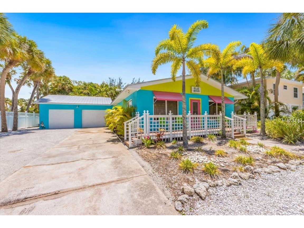 117 Peppertree Lane Anna Maria FL 34216 A4575911 image1