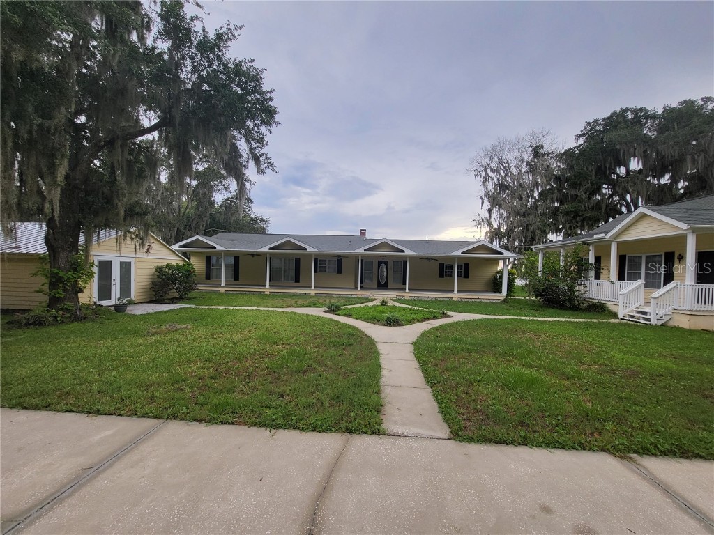 117 Riverside Boulevard East Palatka FL 32131 - ST JOHNS RIVER W7853258 image1