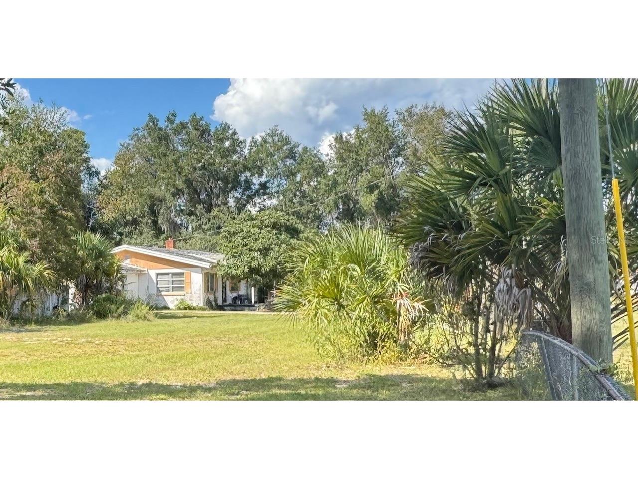 117 S County Road 315 Corner Interlachen FL 32148 GC534489 image1