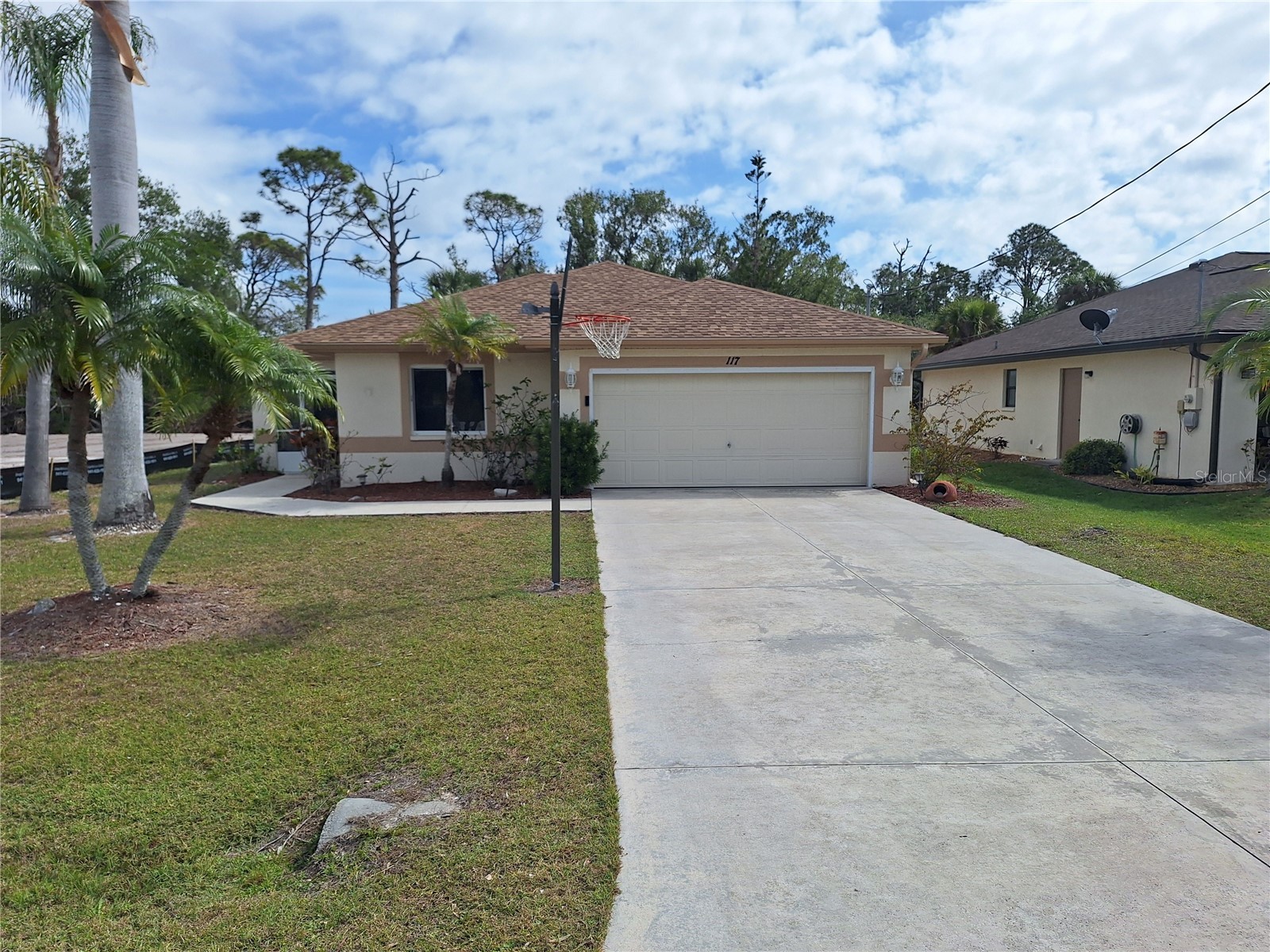 117 Siesta Road Rotonda West FL 33947 N6144798 image1