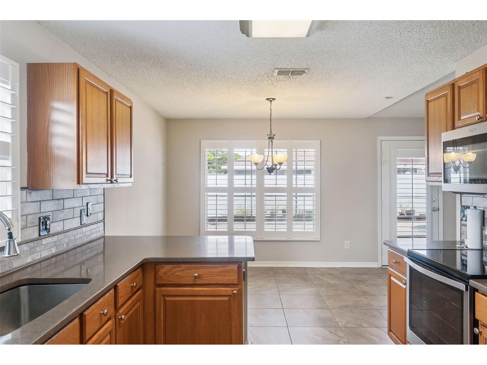 117 Steinbeck Street Winter Garden FL 34787 O6402187 image12