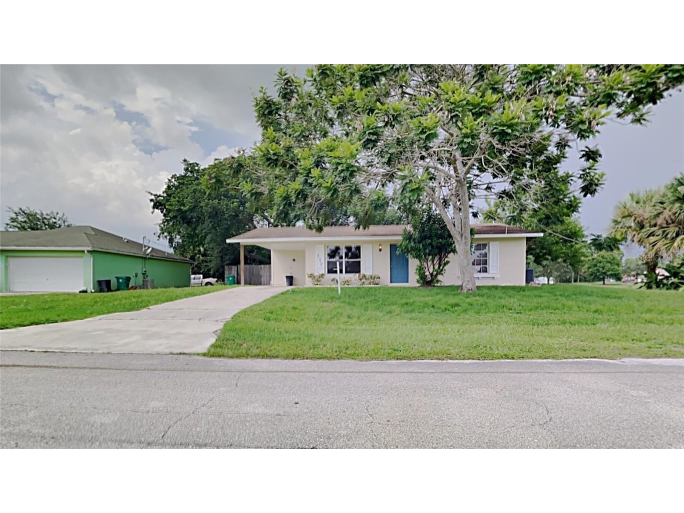 117 SW Ray Avenue Port Saint Lucie FL 34983 T3328801 image1