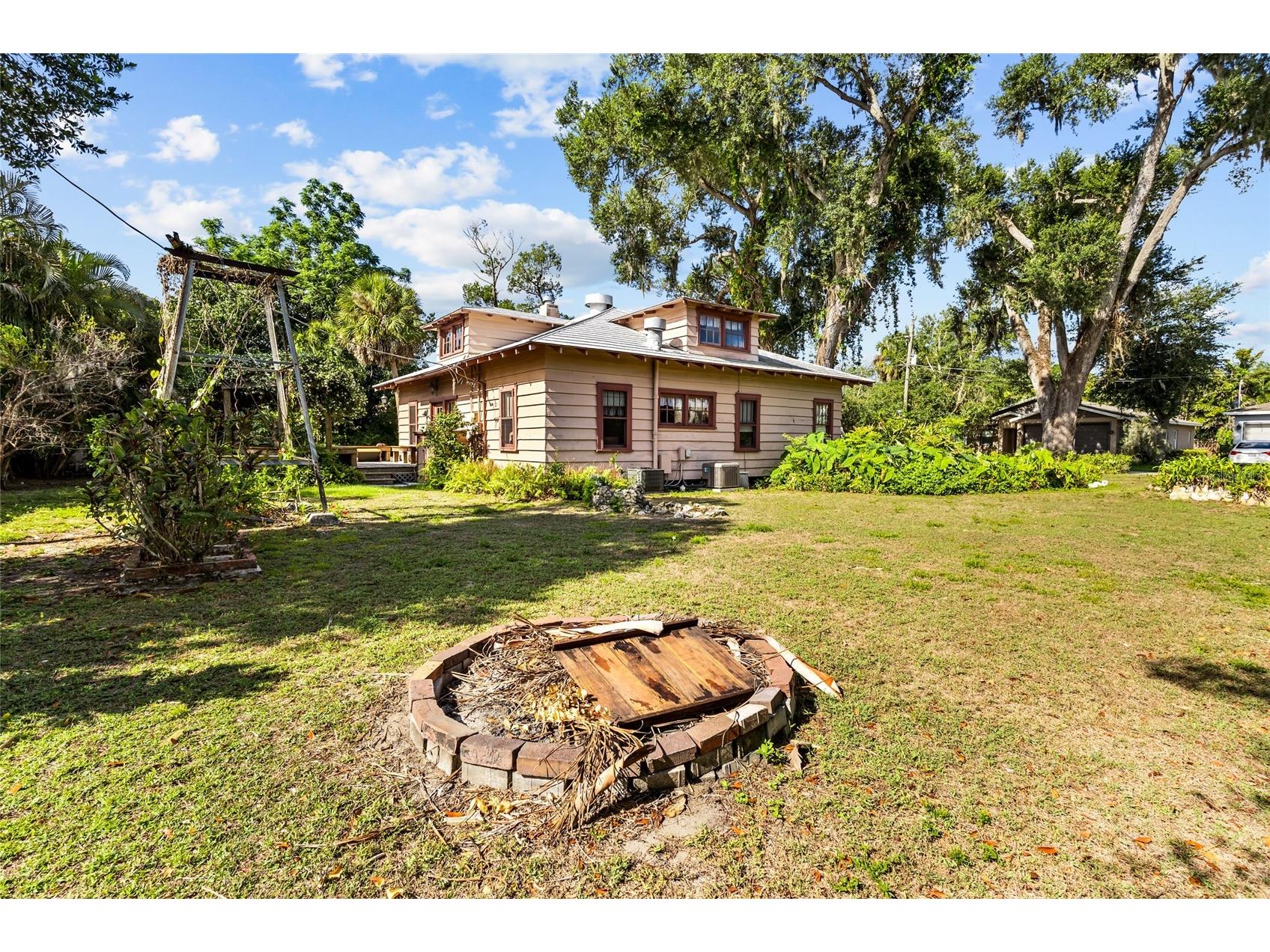117 Tucker Avenue Sarasota FL 34232 A4692983 image40