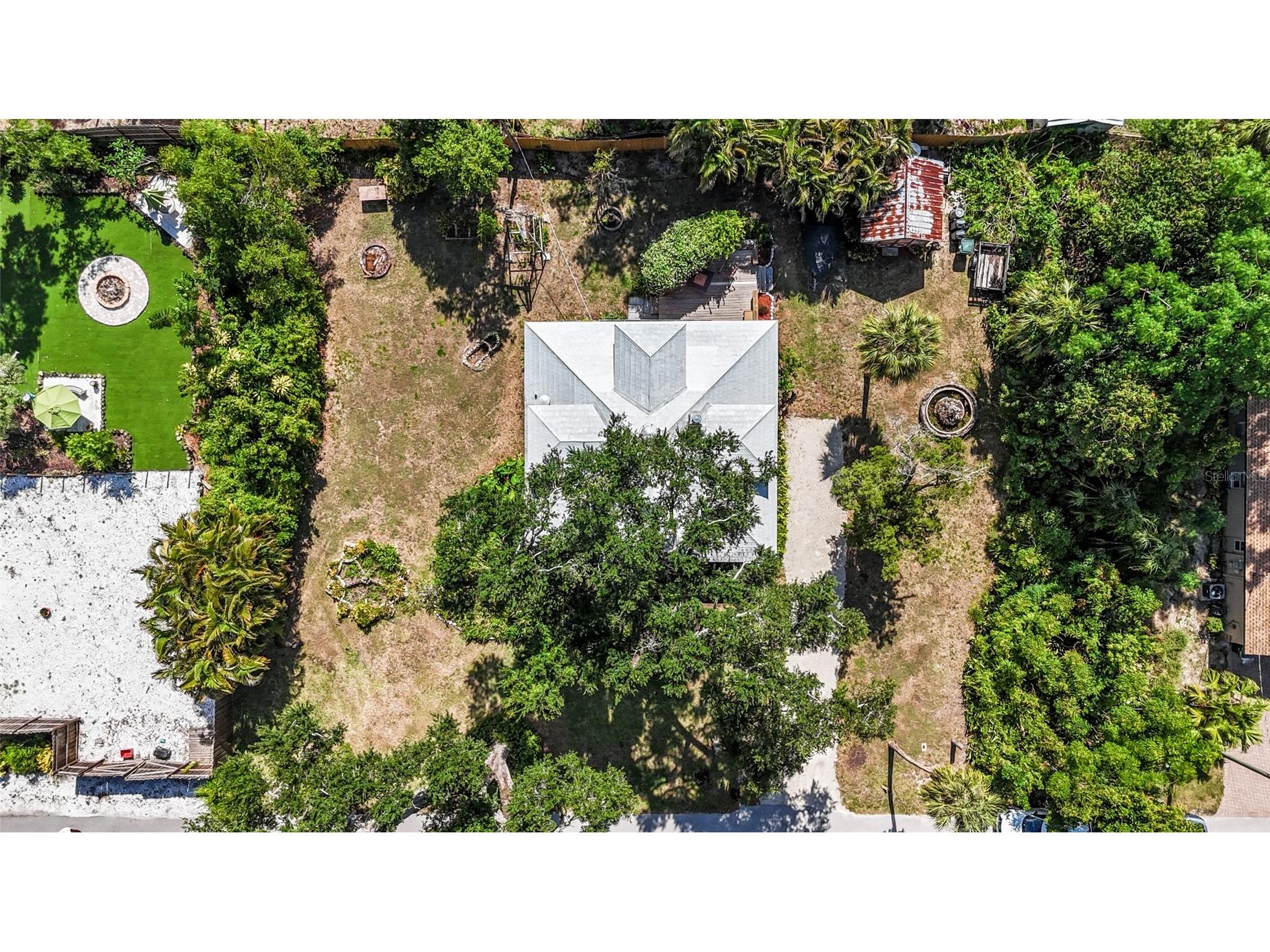 117 Tucker Avenue Sarasota FL 34232 A4692983 image41