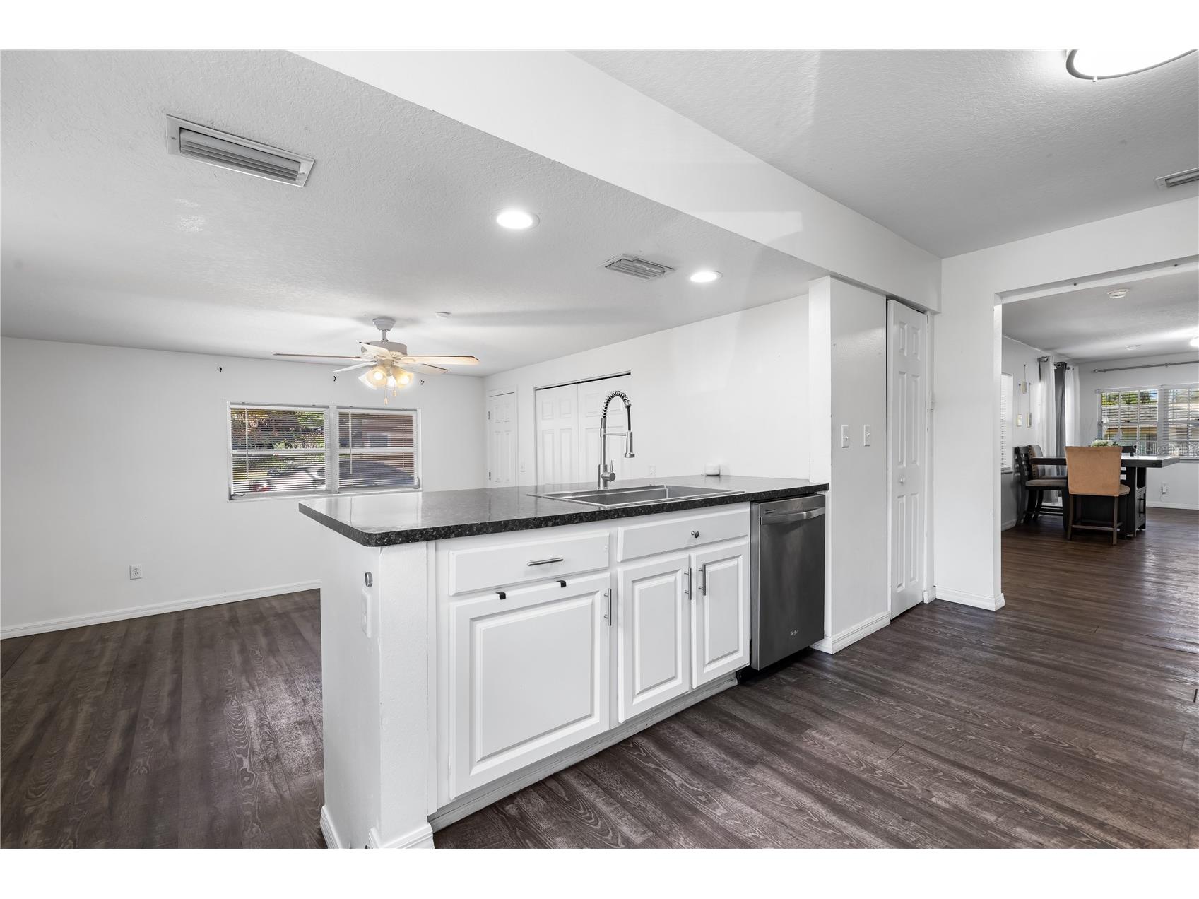 117 W Strickland Street Plant City FL 33563 S5149230 image10