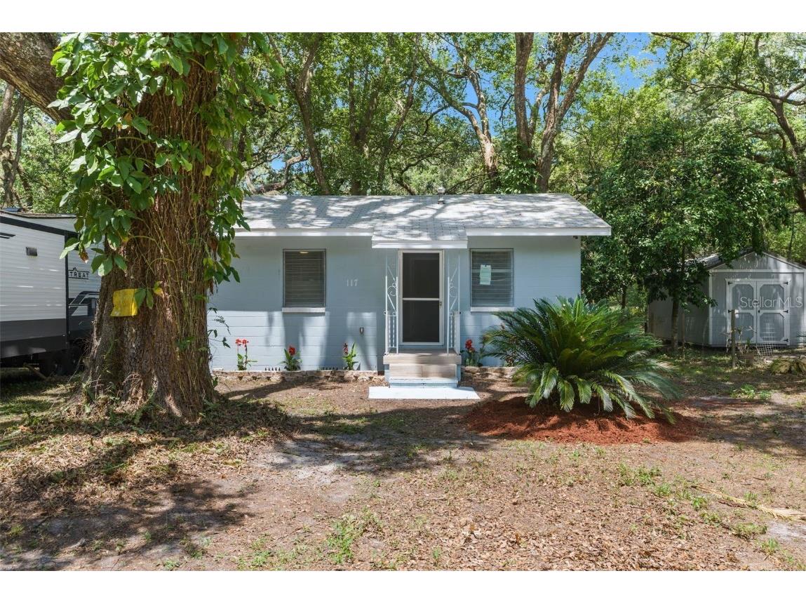 117 Washington Avenue Masaryktown FL 34604 W7855033 image1