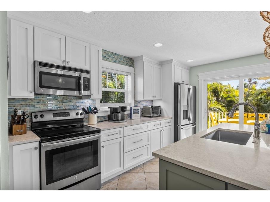 117 Willow Avenue Anna Maria FL 34216 A4683945 image11