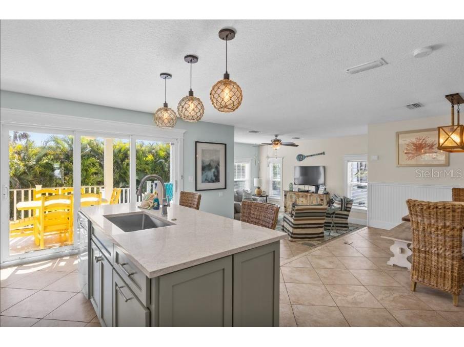 117 Willow Avenue Anna Maria FL 34216 A4683945 image9