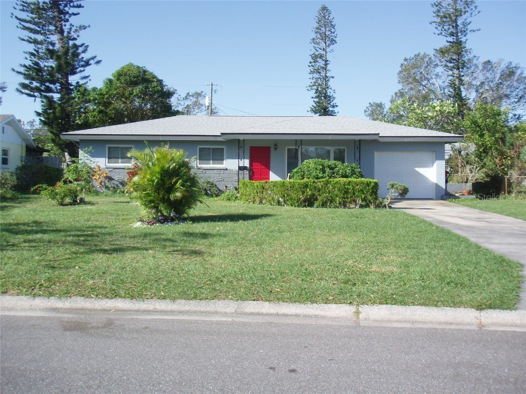 1170 64th Avenue S Saint Petersburg FL 33705 TB8315090 image1