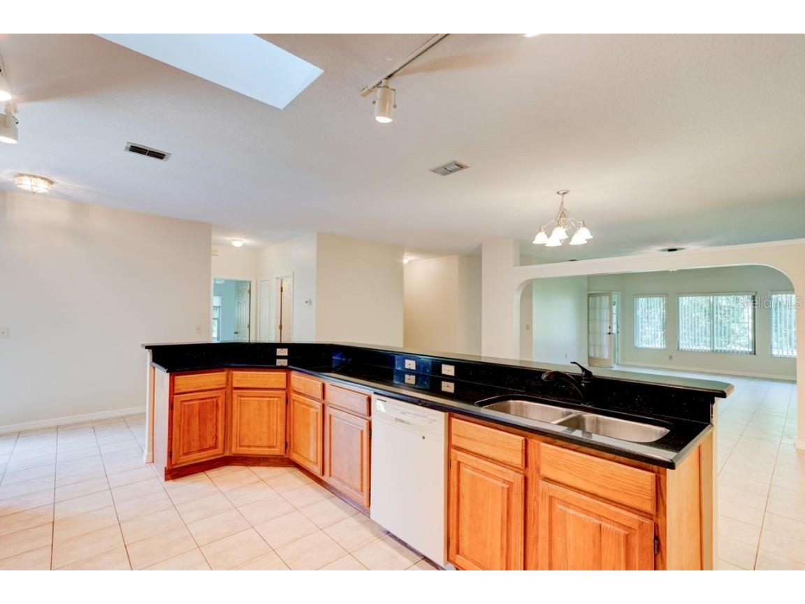 1170 Elkcam Boulevard #100 Deltona FL 32725 V4945128 image8