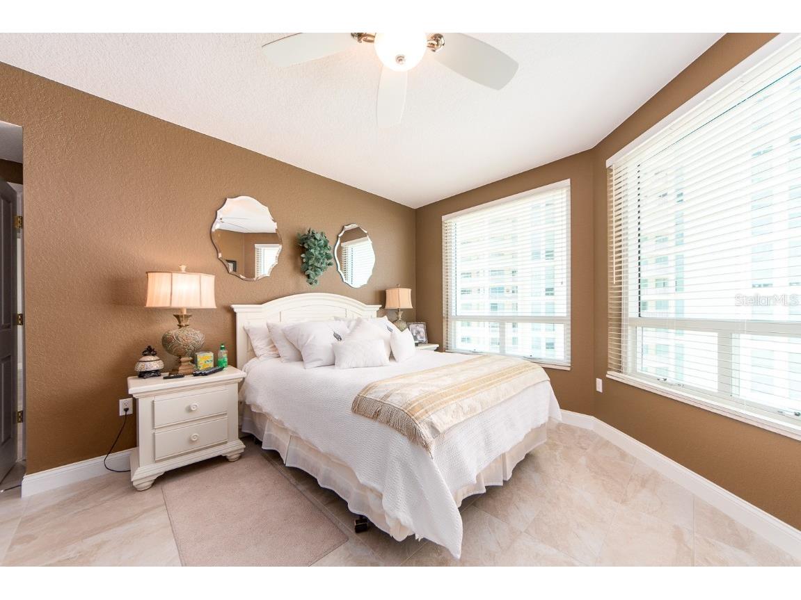 1170 Gulf Boulevard #1005 Clearwater Beach FL 33767 - GULF OF MEXICO U8254931 image38