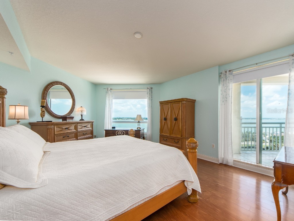 1170 Gulf Boulevard #1006 Clearwater Beach FL 33767 TB8393752 image25