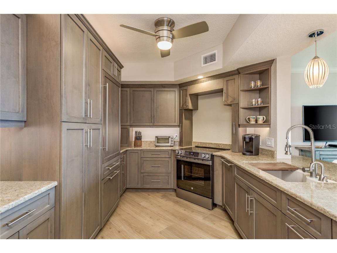 1170 Gulf Boulevard #1104 Clearwater Beach FL 33767 TB8422497 image11