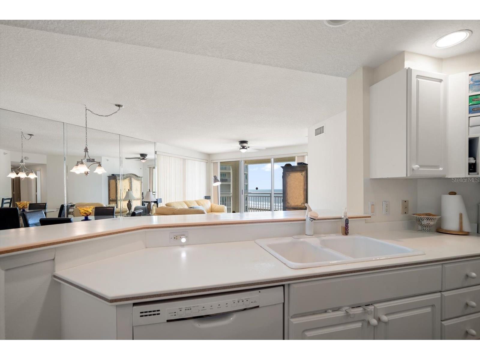 1170 Gulf Boulevard #1203 Clearwater FL 33767 TB8494462 image14