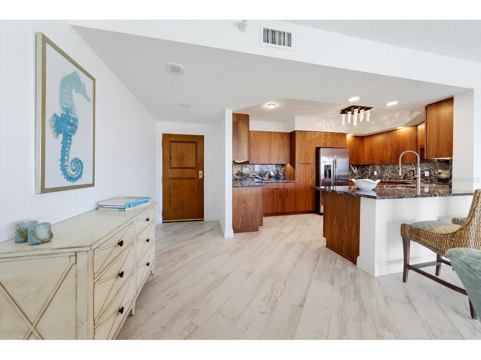 1170 Gulf Boulevard #404 Clearwater Beach FL 33767 - GULF OF MEXICO TB8523810 image12