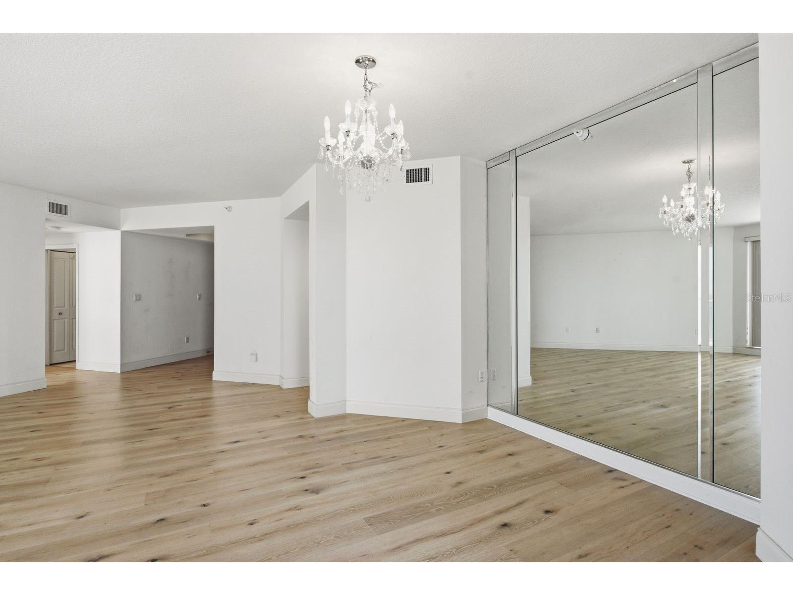 1170 Gulf Boulevard SW #1105 Clearwater FL 33767 - GULF OF MEXICO TB8523047 image17
