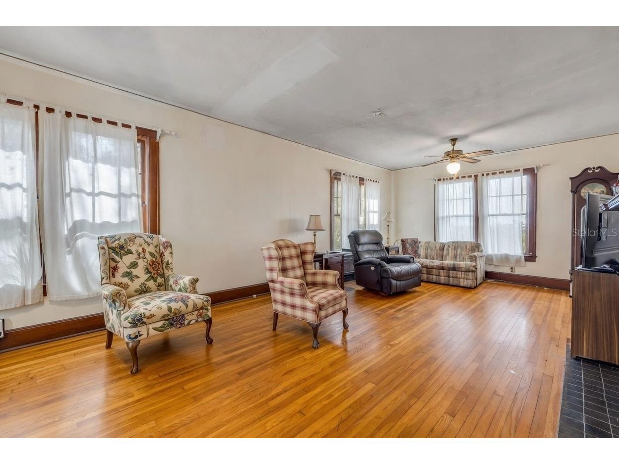 1170 S Clayton Street Mount Dora FL 32757 NS1087428 image4