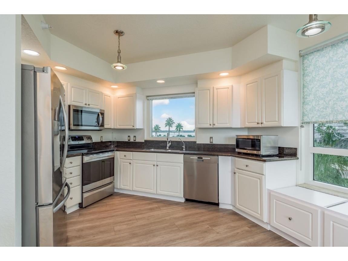 1170 SE Gulf Boulevard #305 Clearwater Beach FL 33767 - GULF OF MEXICO TB8429549 image17