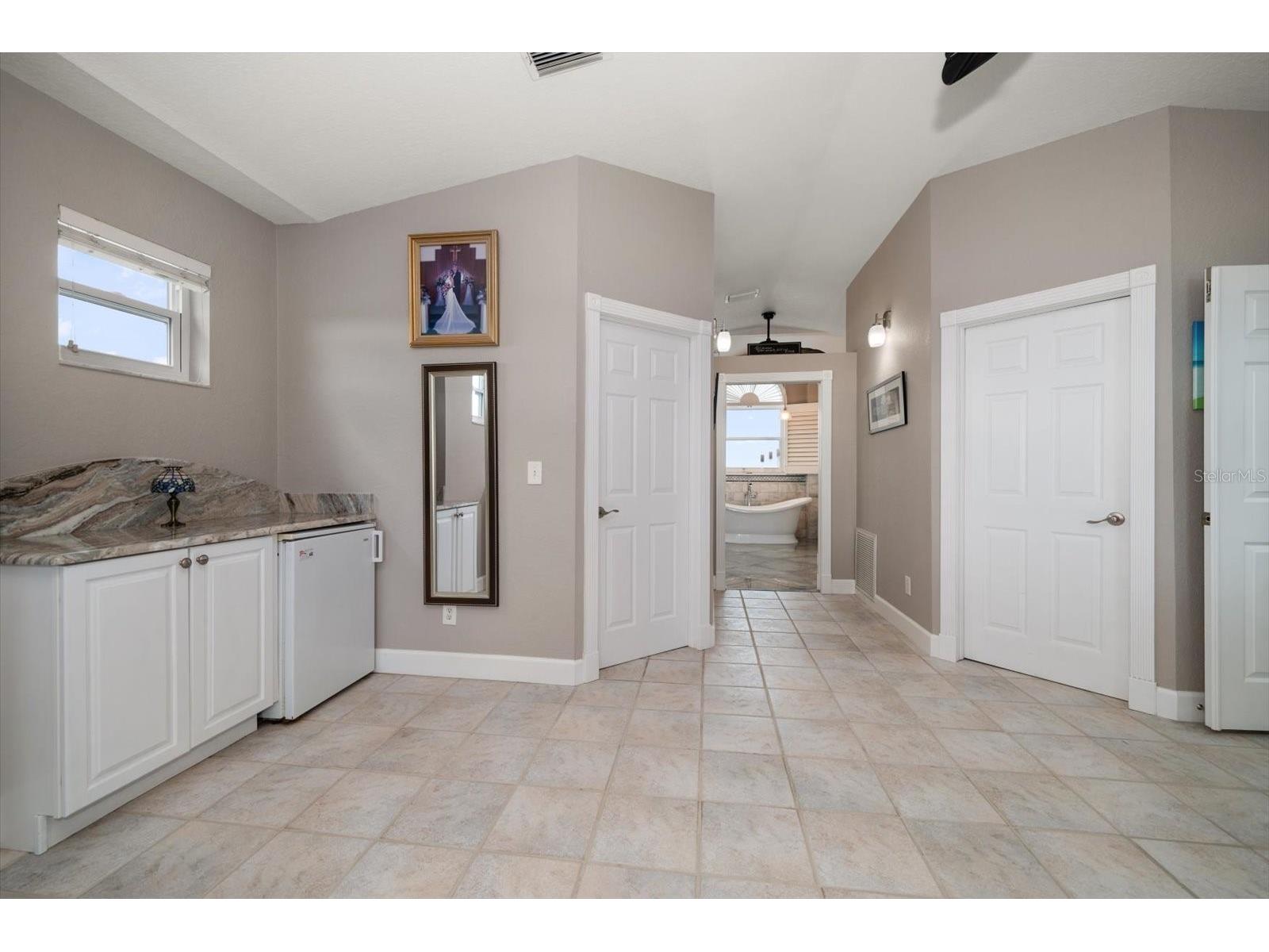 11700 5th Street E Treasure Island FL 33706 TB8418424 image47