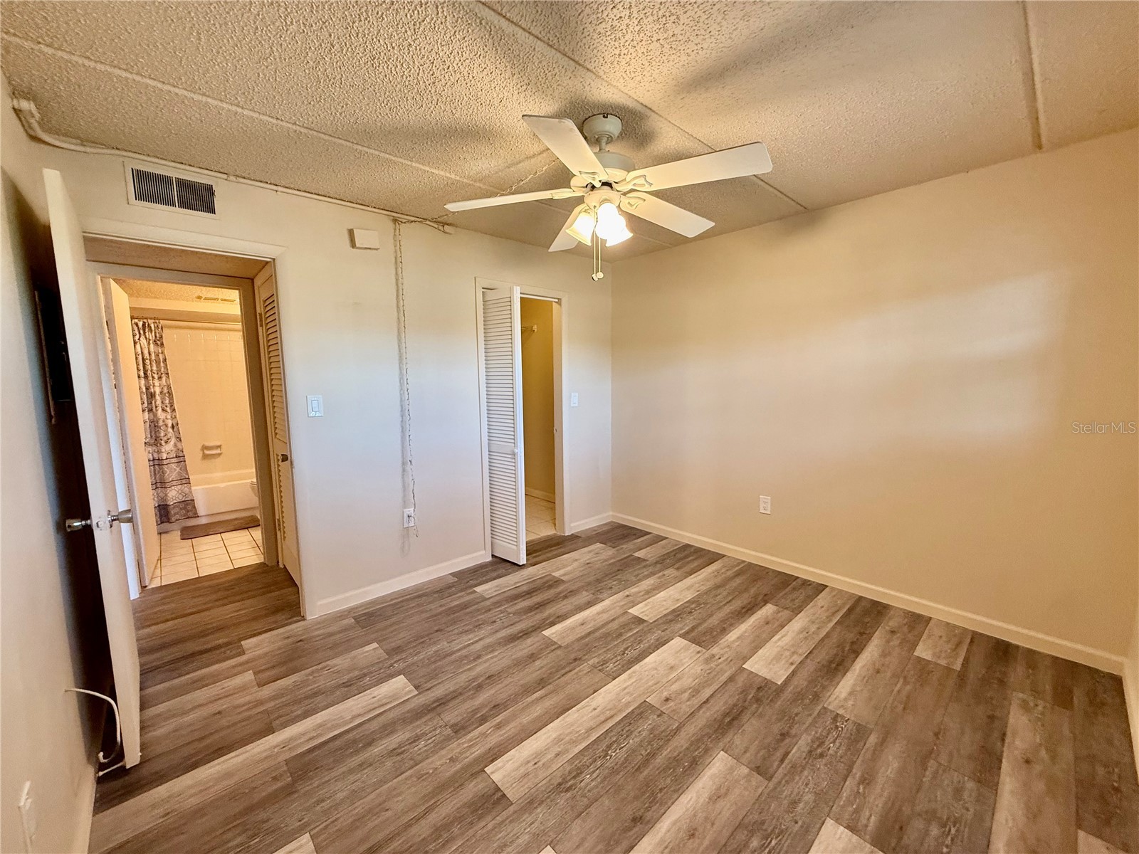 11700 Park Blvd #104 Seminole FL 33772 TB8496358 image12