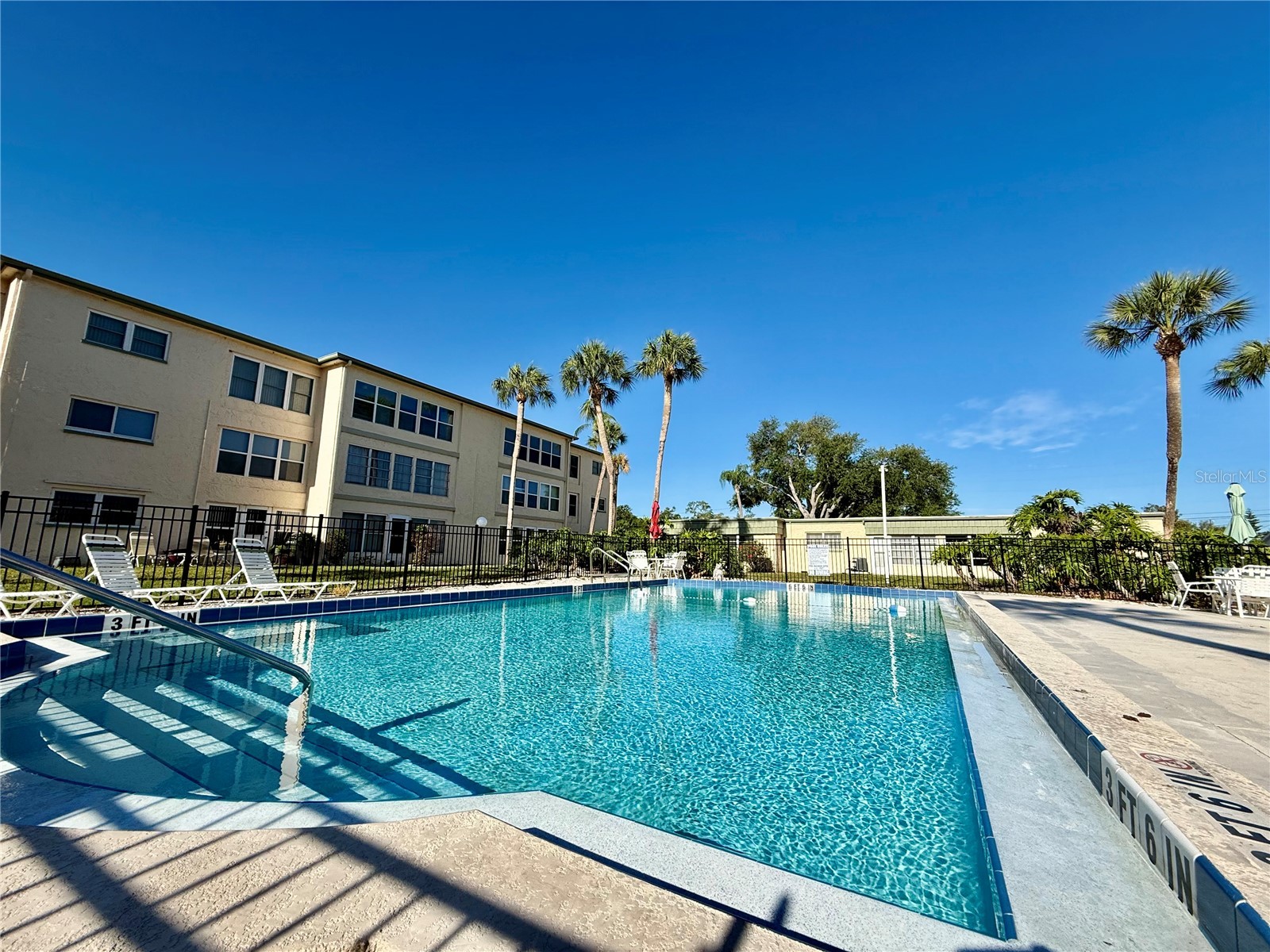 11700 Park Blvd #104 Seminole FL 33772 TB8496358 image2