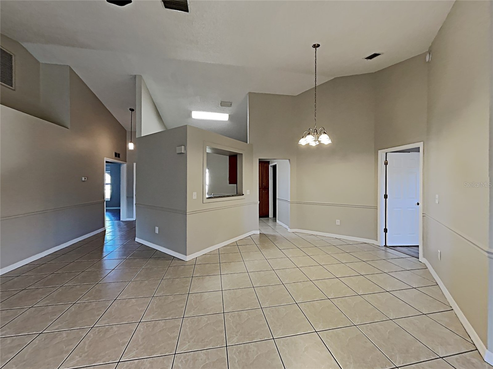 11701 Lynmoor Drive Riverview FL 33579 C7527236 image2