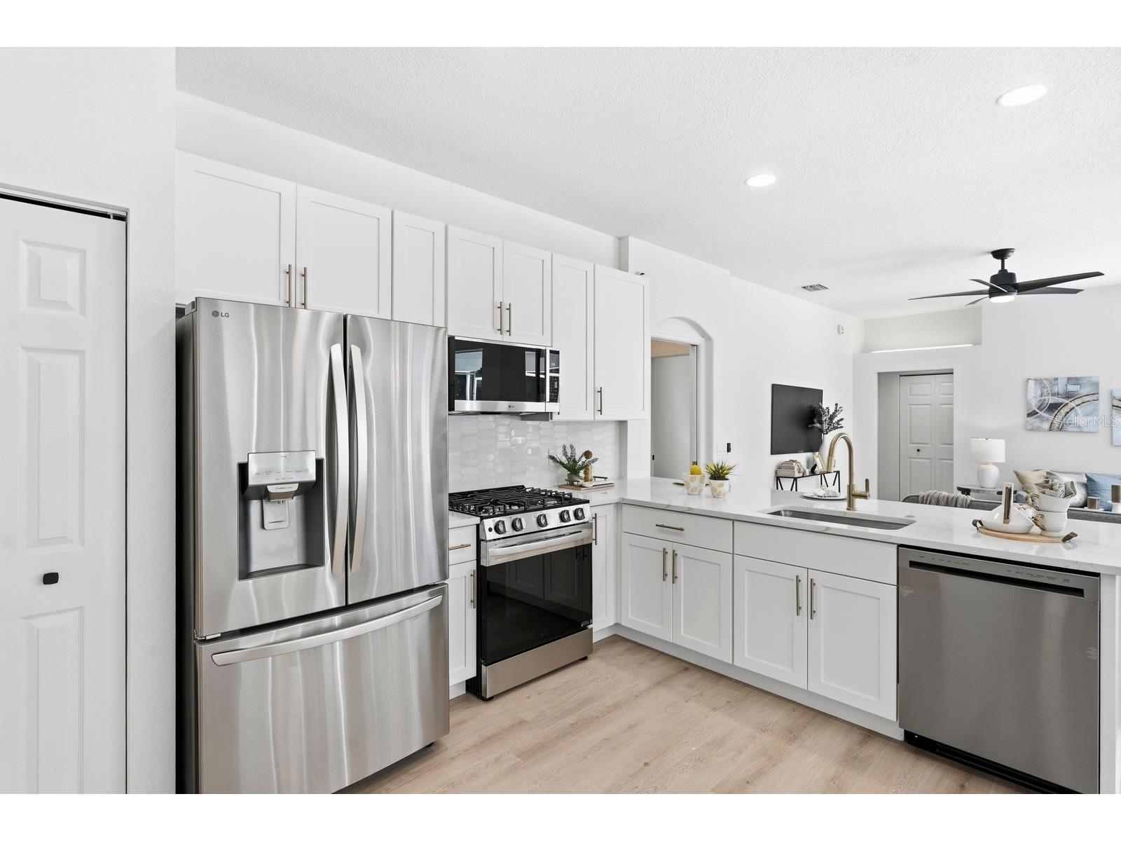 11701 Winding Woods Way Lakewood Ranch FL 34202 A4693576 image10
