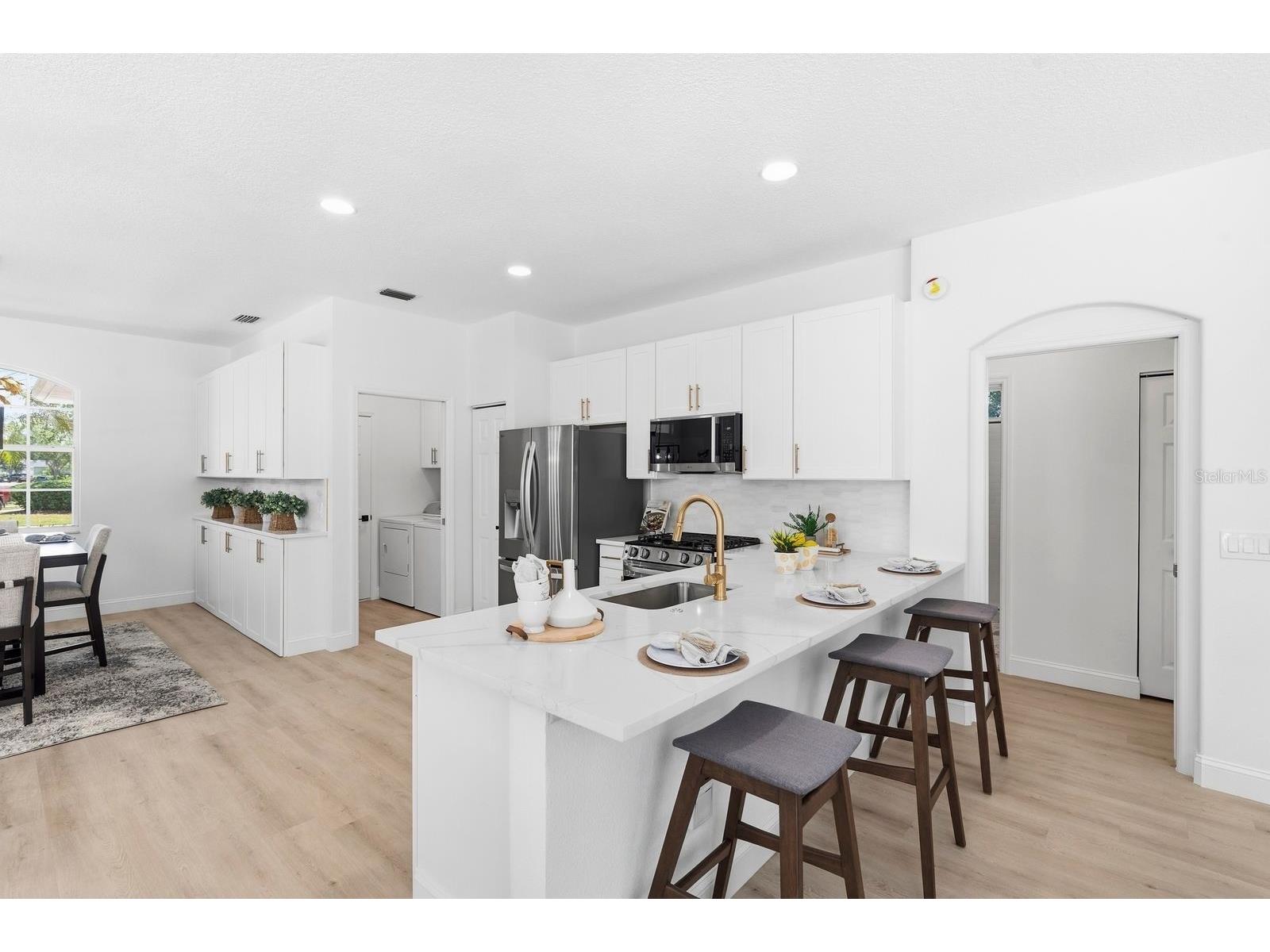 11701 Winding Woods Way Lakewood Ranch FL 34202 A4693576 image3