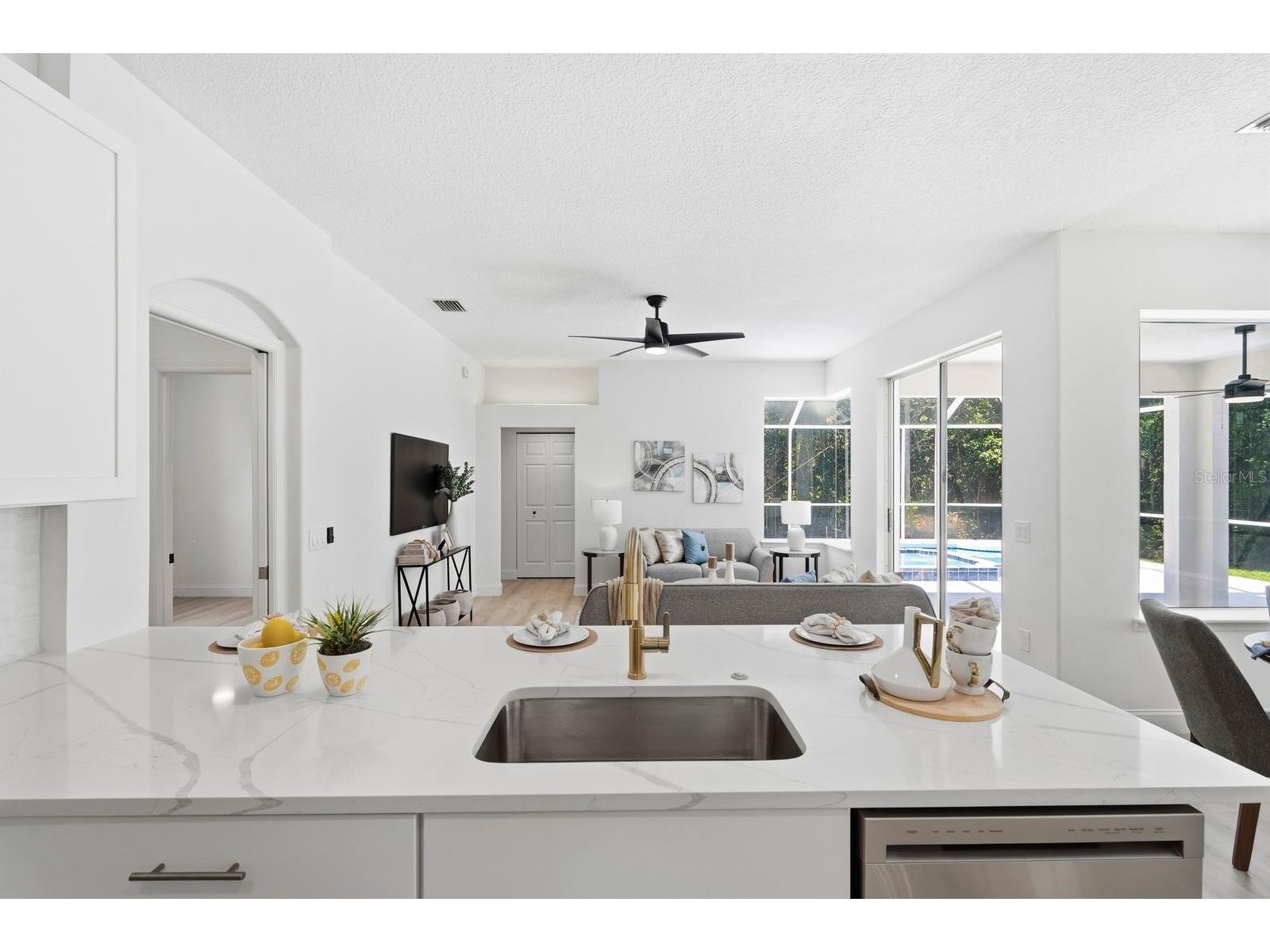 11701 Winding Woods Way Lakewood Ranch FL 34202 A4693576 image8