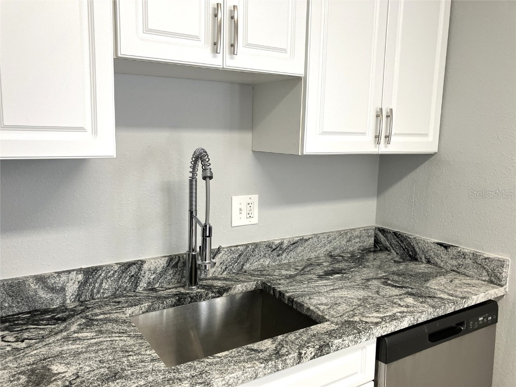 11703 Raintree Village Boulevard #B Temple Terrace FL 33617 TB8427882 image20