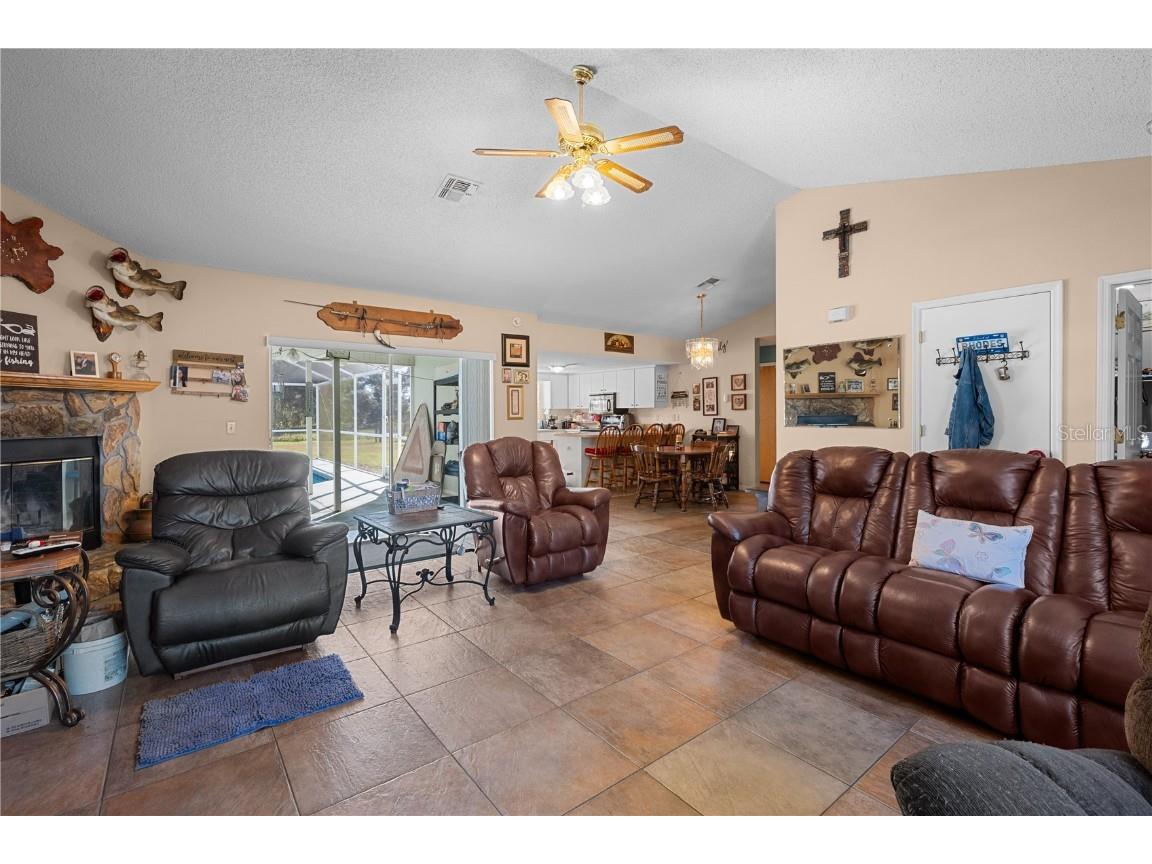 11704 Bur Mac Road Dade City FL 33525 TB8448666 image9