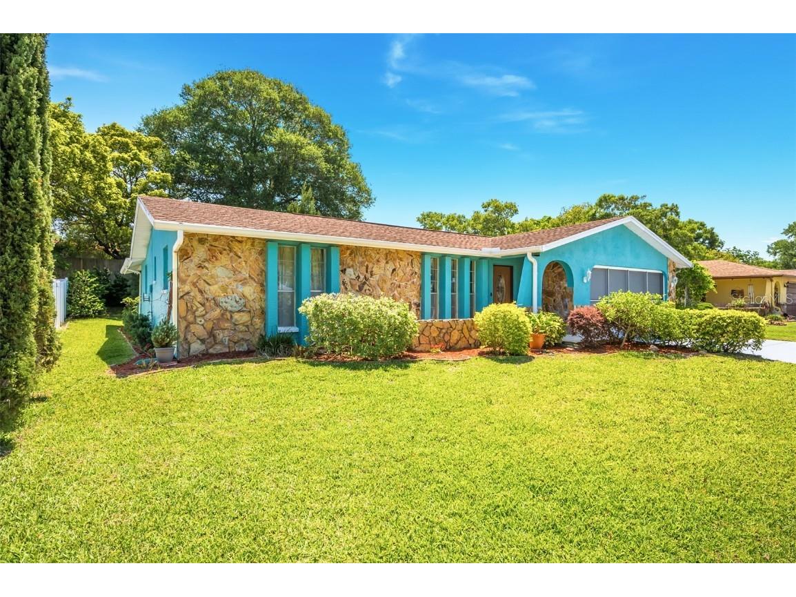 11704 Nature Trail Port Richey FL 34668 U8199756 image1