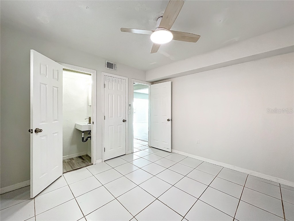 11705 3rd Street E #3 Treasure Island FL 33706 TB8428187 image16